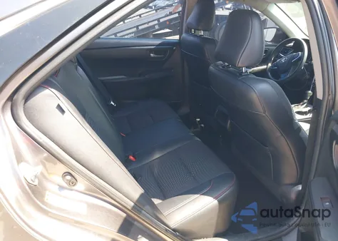 2015 Toyota Camry Se z USA, uszkodzony, nr VIN 4T1BF1FK7FU972763